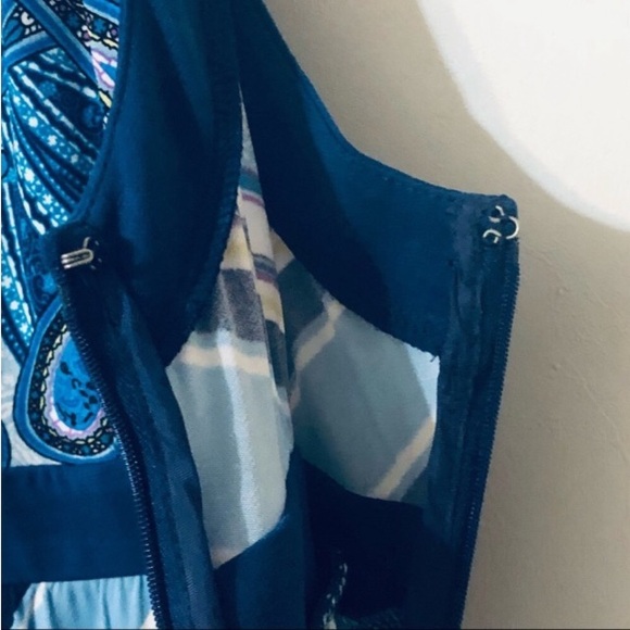 Elle Sleeveless Paisley Maxi Dress Size 2 - Picture 7 of 16